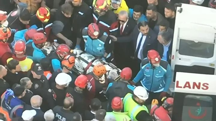 Yürek dağlayan haber... Dilara'ya ailesinin öldüğü söylendi! İşte ilk tepkisi! - Sayfa 3