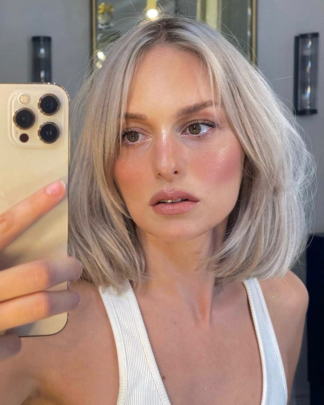 Nilperi Şahinkaya, ünlü yönetmenle aşk yaşıyor - Sayfa 1