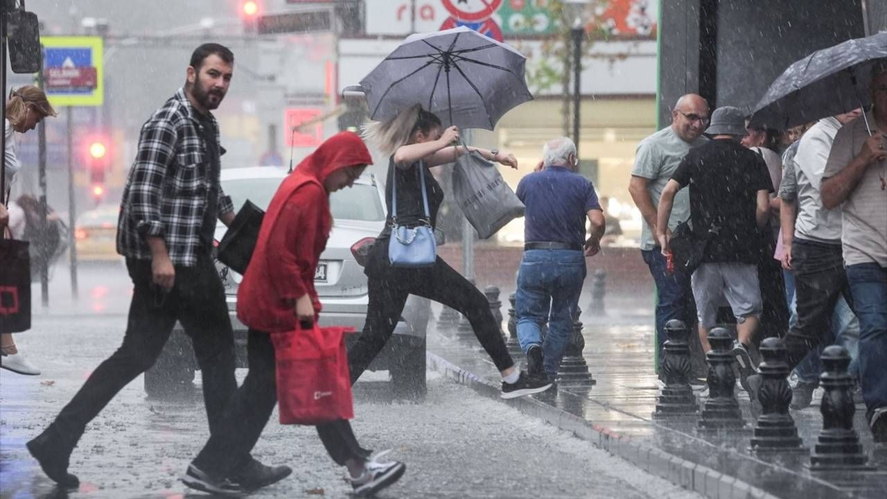 Meteoroloji açıkladı: Bu illerde yağış var, sis ve pus etkisini artırıyor - Sayfa 5