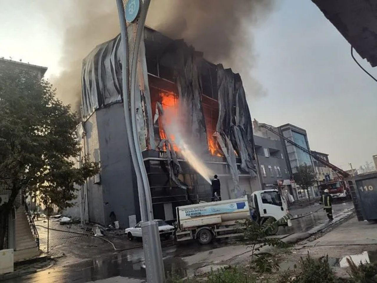 Ölüm fabrikası İŞKUR'un tam yanındaydı! Kocaeli parfüm fabrikasında işçiler sigortasız çalıştırılıyordu - Sayfa 4