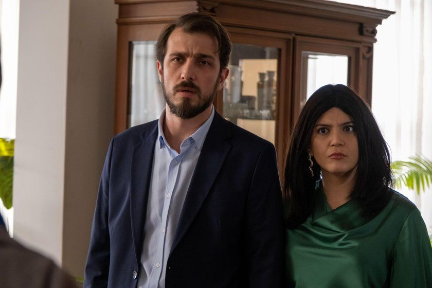 Emrah Altıntoprak Kızılcık Şerbeti'nden ayrılır ayrılmaz diziyi ve Feyza Civelek'i takipten çıktı - Sayfa 1