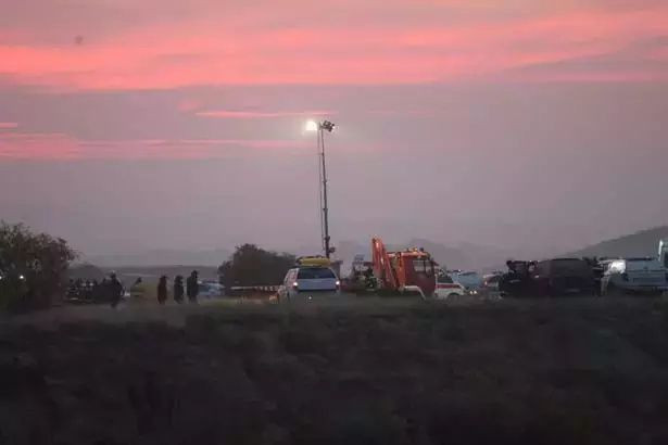 Uçak sınırdan 5 kilometre uzakta düştü, acil sinyal gönderemedi! 20 askerimizin şehit olduğu kazanın enkazından son görüntüler... - Sayfa 13