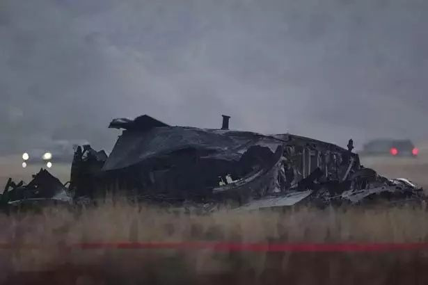 Uçak sınırdan 5 kilometre uzakta düştü, acil sinyal gönderemedi! 20 askerimizin şehit olduğu kazanın enkazından son görüntüler... - Sayfa 3