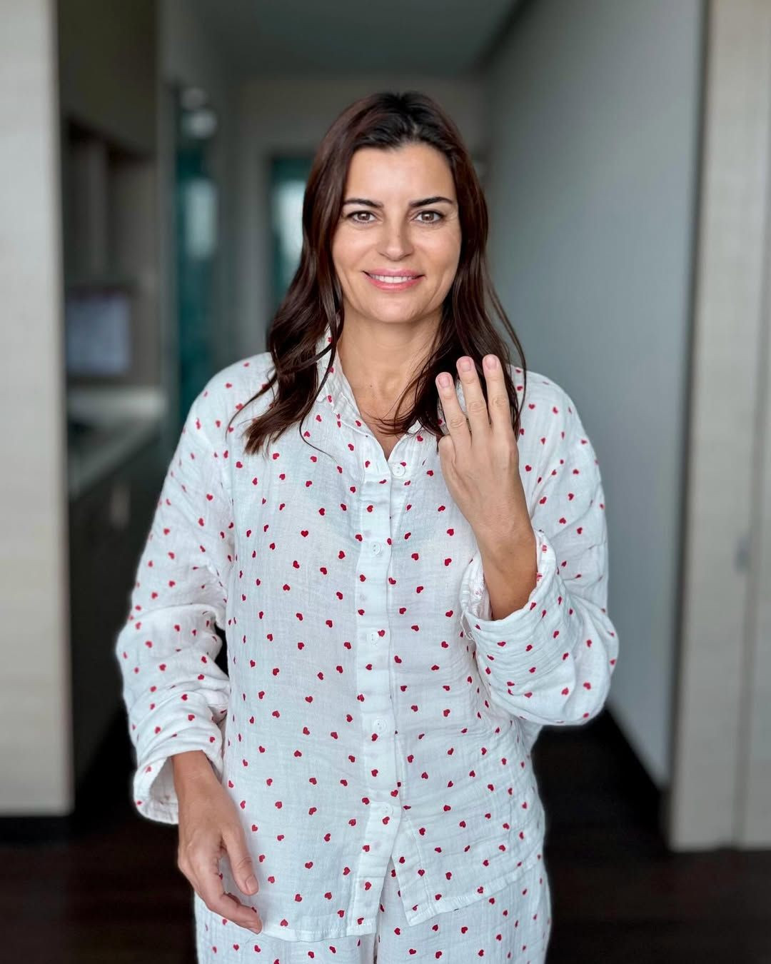 Ünlü sunucu ve yazar Ece Vahapoğlu, iki aydır rektum kanseri ile mücadele ediyor! - Sayfa 7