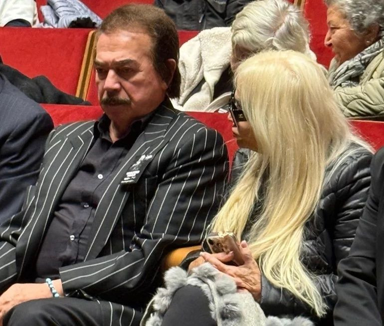 Muazzez Abacı’ya hüzünlü veda: AKM’de gözyaşları sel oldu! Torununun duygusal sözleri töreni sarstı: Bana her akşam meyve tabağı yapar, çorap giymemi söylerdi! - Sayfa 9