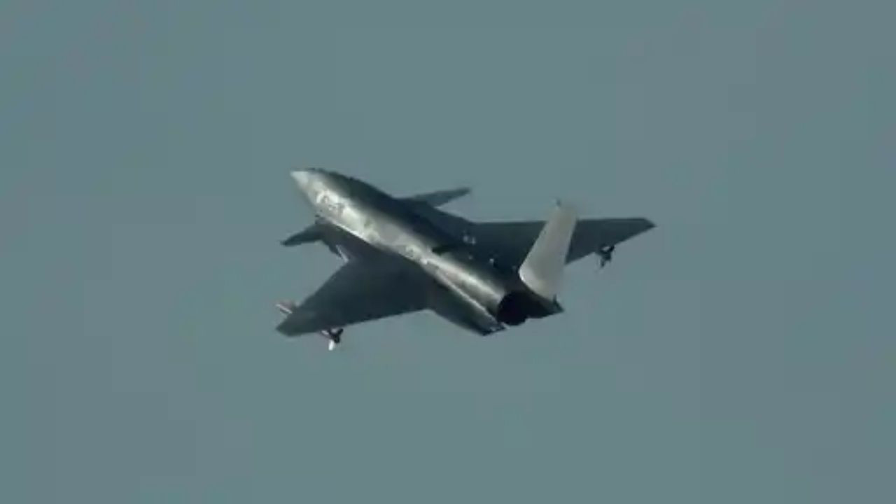 KIZILELMA’dan tarihi başarı! GÖKDOĞAN füzesiyle uçtu, MURAD radarıyla gördü - Sayfa 2