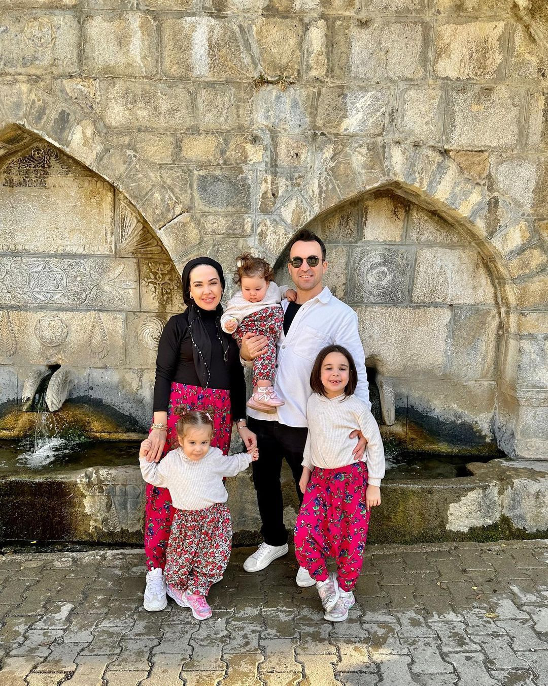 Kara para aklamakla suçlanıyorlar! Sosyal medya fenomeni Özlem Altınok Öz ve Tayyar Öz ilk kez hakim karşısına çıktı! - Sayfa 9