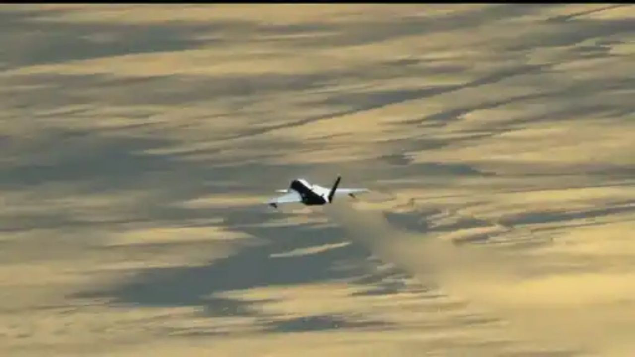 KIZILELMA’dan tarihi başarı! GÖKDOĞAN füzesiyle uçtu, MURAD radarıyla gördü - Sayfa 9