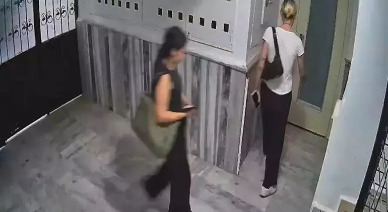 Güllü’nün ölümünde kritik isim Bircan Dülger konuştu: O gün ikna etmeseydim… Güllü bir arabayla uçurumdan atılacaktı! Tuğyan cenazede 'Ben yaptım, çok pişmanım' dedi! - Sayfa 11