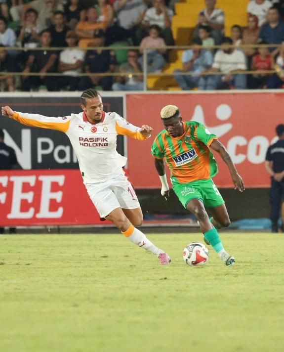 Aman Galatasaray duymasın! Fenerbahçe Süper Lig'in genç yıldızını rakibinin elinden söküp alıyor - Sayfa 7