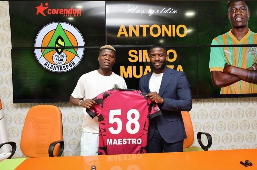 Aman Galatasaray duymasın! Fenerbahçe Süper Lig'in genç yıldızını rakibinin elinden söküp alıyor - Sayfa 4