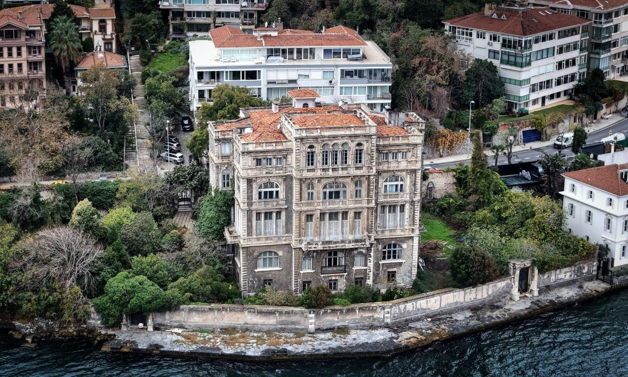 Boğaz'ın incisi satışta! Zeki Paşa Yalısı yeni sahibini bekliyor - Sayfa 1