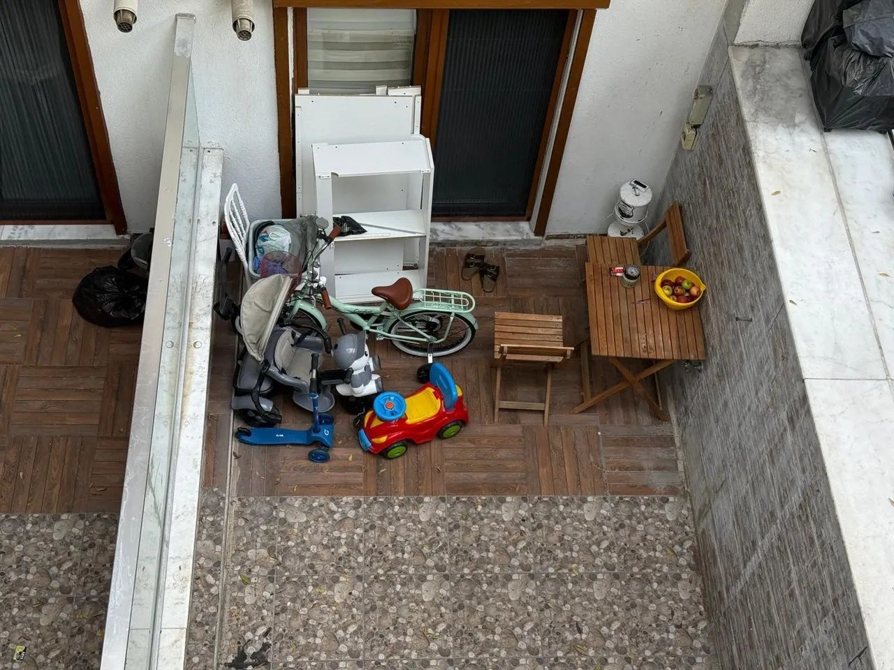 Böcek ailesinin ölümünden sorumlu ilaç şirketi, Karan’ı da zehirlemiş! - Sayfa 8