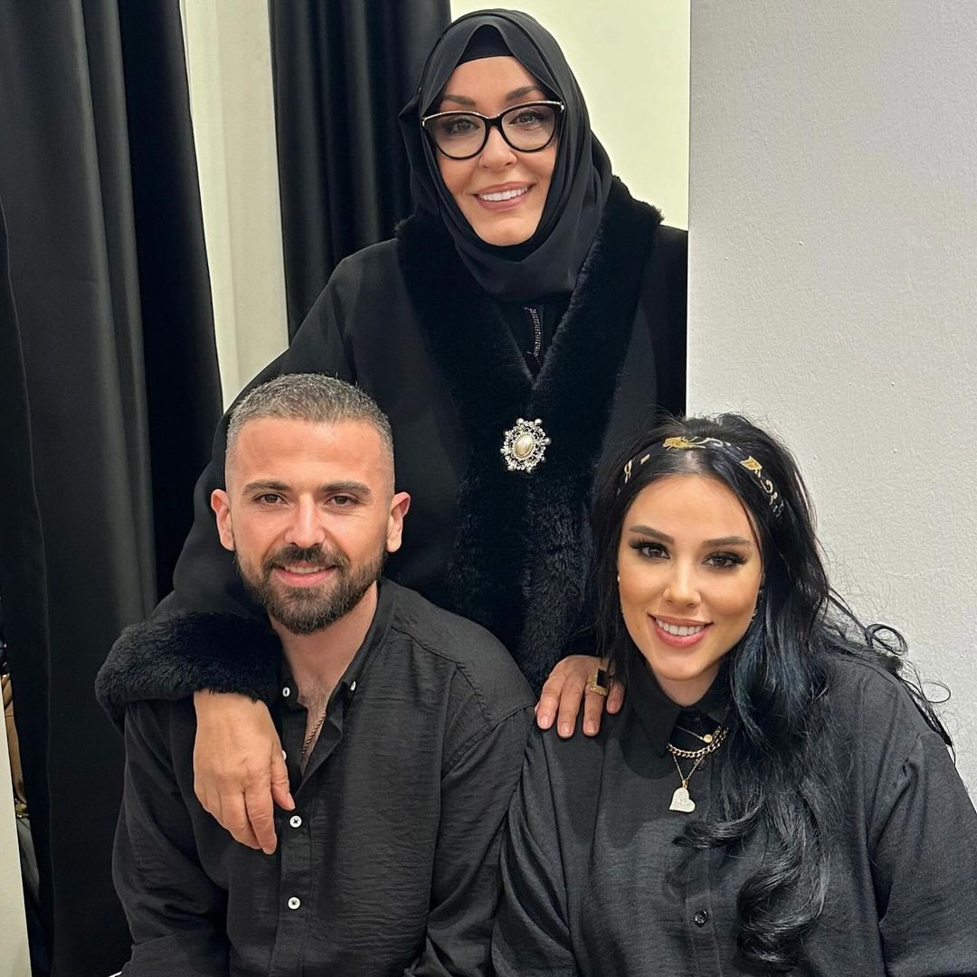 Tuğçe Tayfur, kardeşine ateş püskürdü! "Babamın üzerinden para kazanıyorsunuz" - Sayfa 10