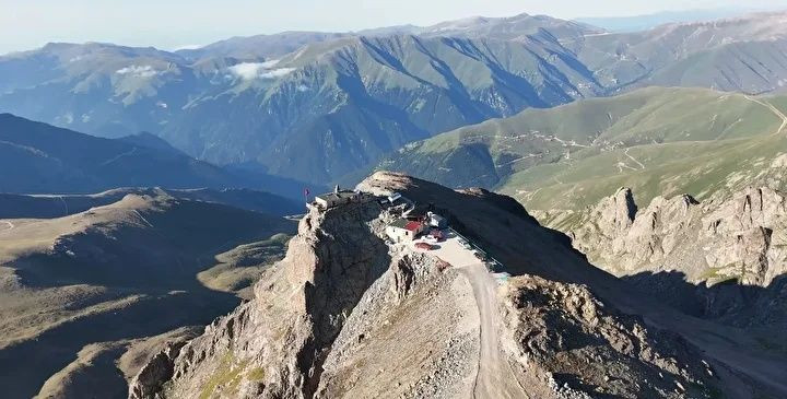 Kırklar Dağı’nda tarihî mescit alevlere dayanamadı... Manevi merkez bir gecede yok oldu! - Sayfa 2