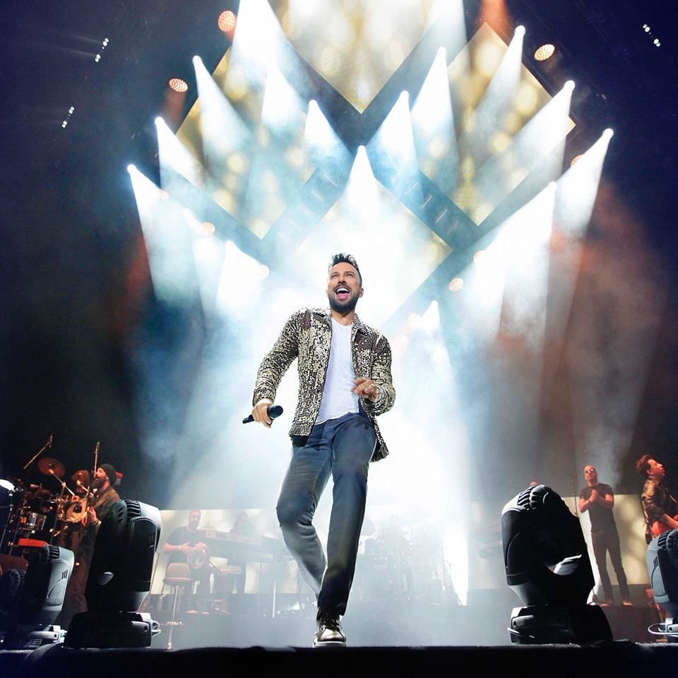Tarkan, kulis istekleriyle mütevazılığını gözler önüne serdi - Sayfa 4