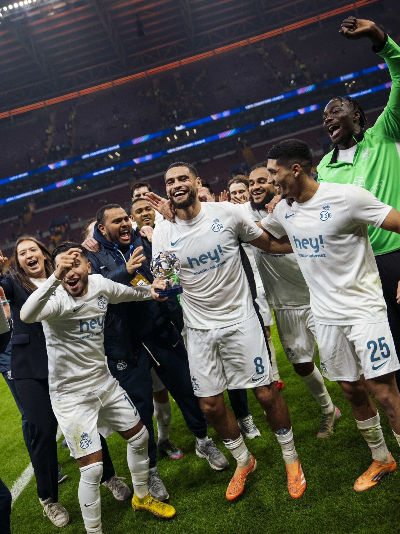 Galatasaray'ın Şampiyonlar Ligi'ndeki tur şansı açıklandı! Taraftarları havalara uçuracak haber - Sayfa 29