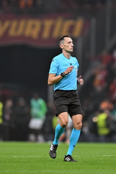 "İspanyol hakemlerin Türk futboluna karşı bir hainliği var! Belki de Atletico maçını düşünerek yaptı" Galatasaray maçı hakemi hakkında şok sözler - Sayfa 2