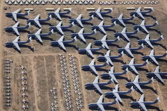 Çölün ortasındaki 35 milyar dolarlık sır! ABD’nin görünmez filosu Tucson’da saklanıyor! Binlerce uçak neden çölde tutuluyor? - Sayfa 5