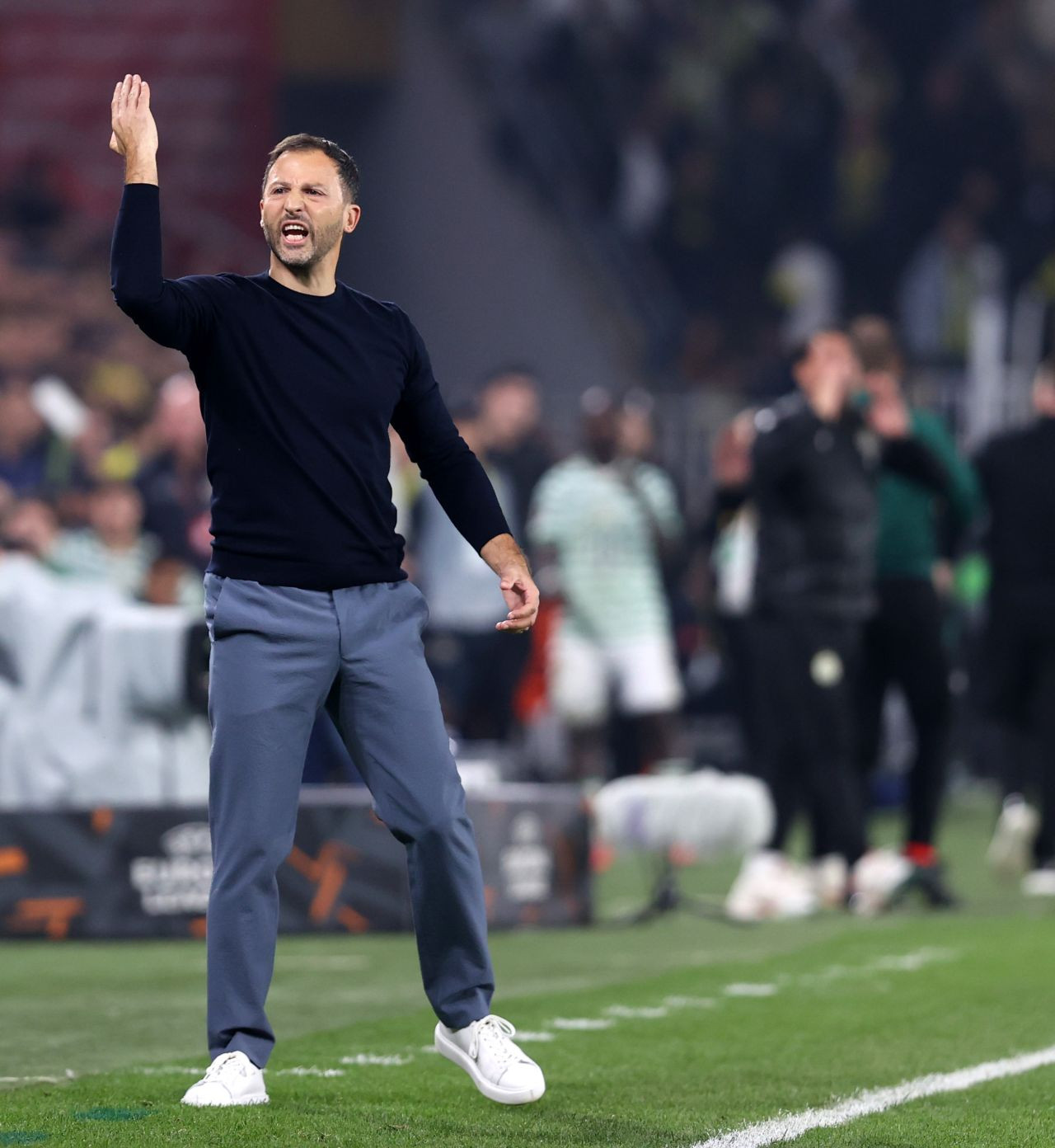 Bu kadarına da pes! Domenico Tedesco'yu çileden çıkaran olay! Maç sonu yönetimden acil transfer istedi - Sayfa 2