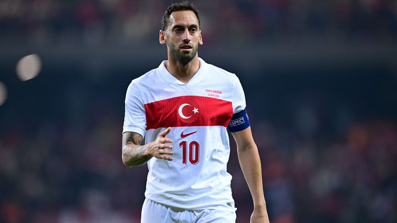 İtalyanlar bombayı patlattı: Hakan Çalhanoğlu Galatasaray'a imza atıyor! Tarihi resmen açıkladılar - Sayfa 4