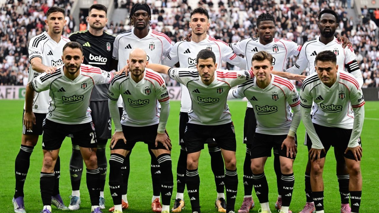 Beşiktaş'ın Fatih Karagümrük maçı ilk 11'i belli oldu! Sergen Yalçın ipleri kopardı, Abraham kadroda yok - Sayfa 1