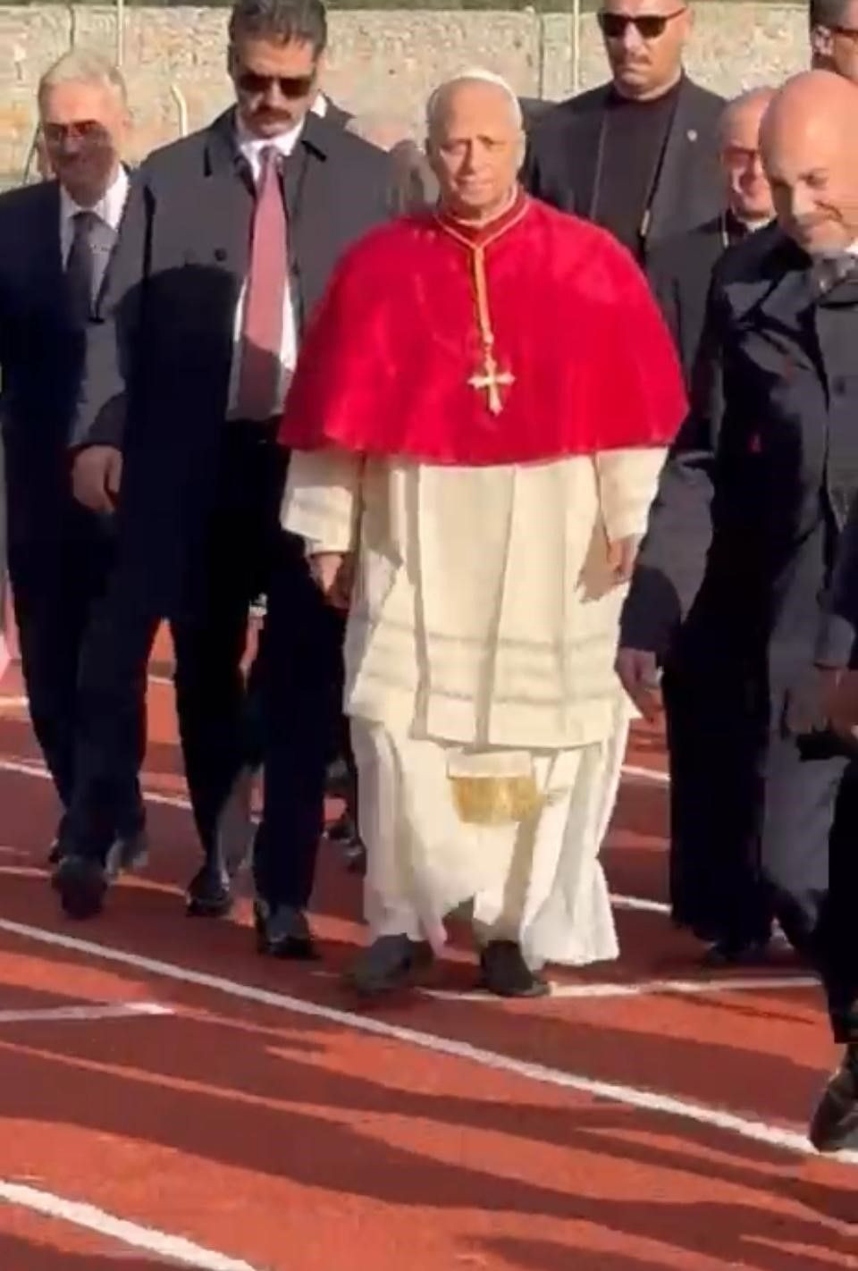 Papa ziyaretiyle ilgili 10 büyük yalan! Kurgulanan senaryolar çöktü: İşte tüm iddialar ve gerçekler - Sayfa 9