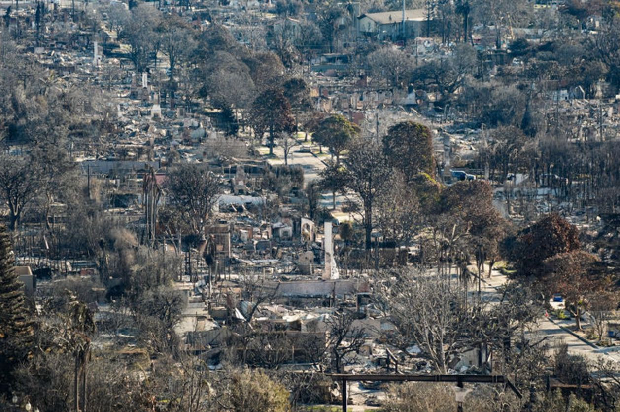 Los Angeles'taki 2.5 milyon dolarlık villası küle dönen Kenan Doğulu isyan etti! Sigorta belirsizliği canını sıkıyor! ''Süreç çok ağır işliyor'' - Sayfa 2