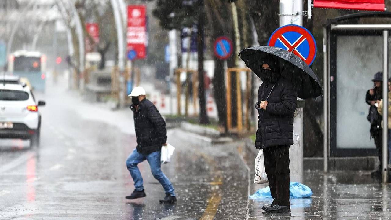 Türkiye soğuyacak! Hava sıcaklığı 4 derece düşüyor: Kar ve sağanak alarmı - Sayfa 6
