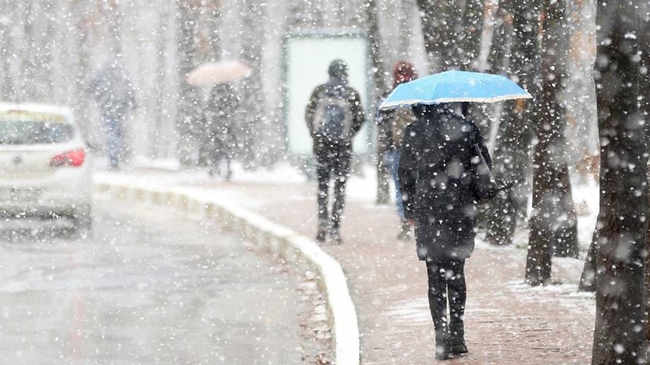 Türkiye soğuyacak! Hava sıcaklığı 4 derece düşüyor: Kar ve sağanak alarmı - Sayfa 7