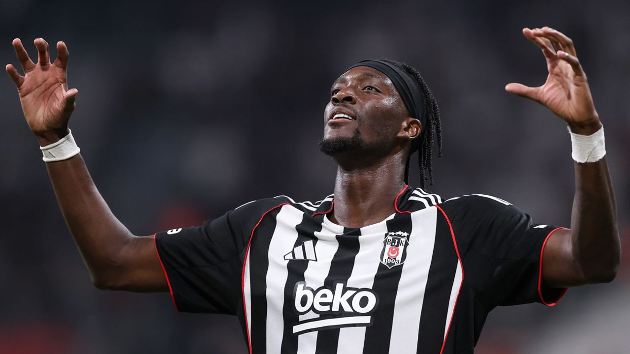 Sergen Yalçın yıldız golcüyü sildi! Serdal Adalı kapı kapı kulüp aramaya başladı: Beşiktaş kariyeri sona eriyor - Sayfa 3