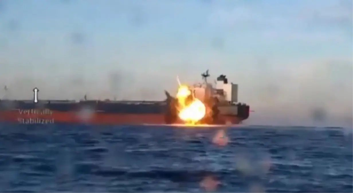 Karadeniz'de neler oluyor? 4 günde 3. gemi saldırısı! Ayçiçek yüklü geminin vurulması tarımsal ticarete yönelik bir uyarı mı? Zamanlamada dikkat çeken Trump detayı... - Sayfa 4