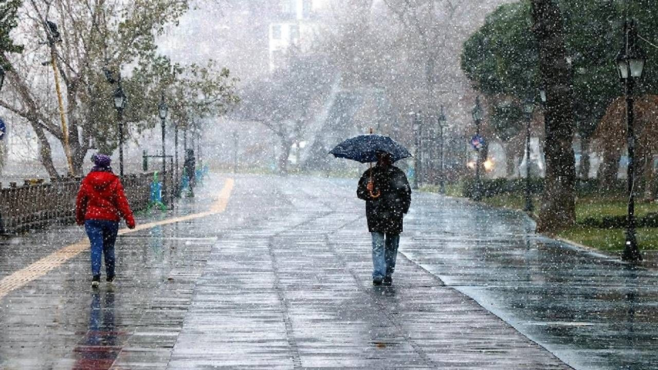 Alarm verildi! İstanbul için kar tarihi netleşti! Şimşek, sağanak ve don bir arada - Sayfa 1