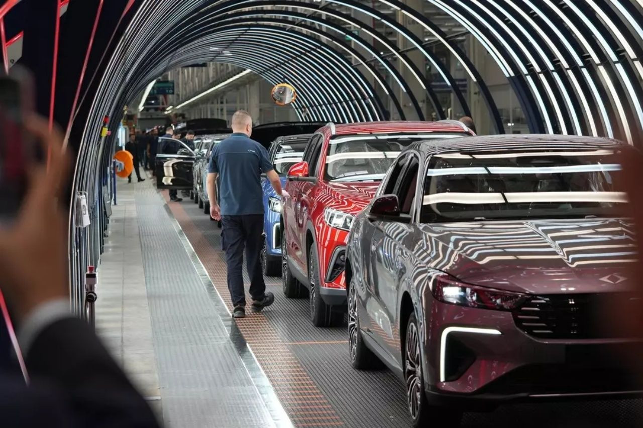 Togg'un yeni modeli üretim bandında görüntülendi! 0 Faizli 1 Milyon TL kredi kampanyası başladı - Sayfa 4