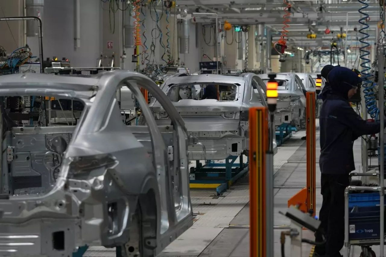 Togg'un yeni modeli üretim bandında görüntülendi! 0 Faizli 1 Milyon TL kredi kampanyası başladı - Sayfa 8