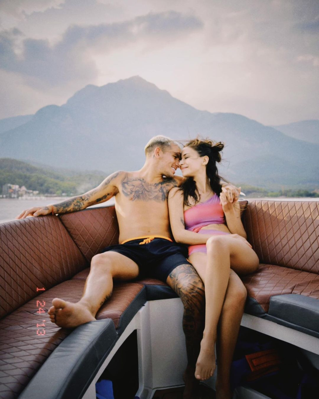 Devrim Özkan ile Lucas Torreira arasında takip krizi! - Sayfa 16