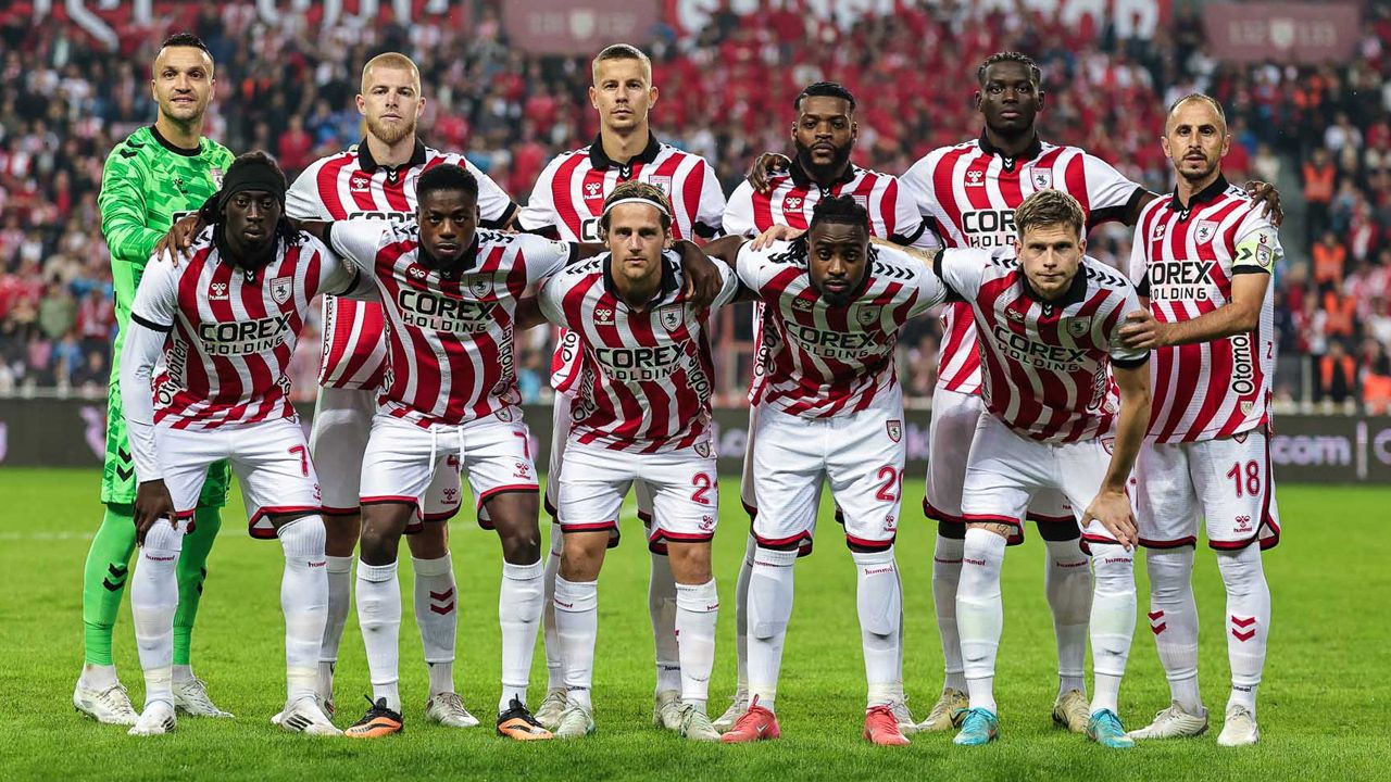 Galatasaray'ın Samsunspor maçı ilk 11'i belli oldu! Okan Buruk Victor Osimhen için kararını verdi: Sakatlığı engel olacak mı? - Sayfa 19