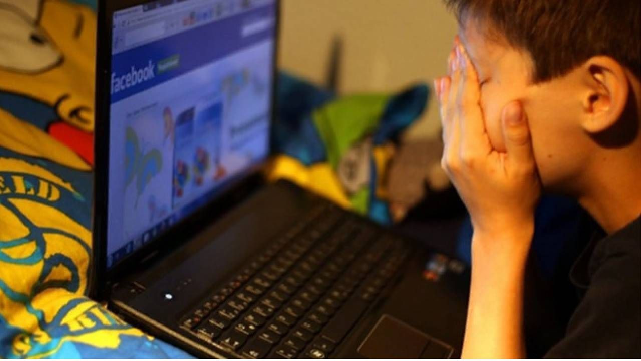 Yaptırımlar ağır olacak! Sosyal medyada yeni dönem: 15 yaş altına tam yasak geliyor - Sayfa 6