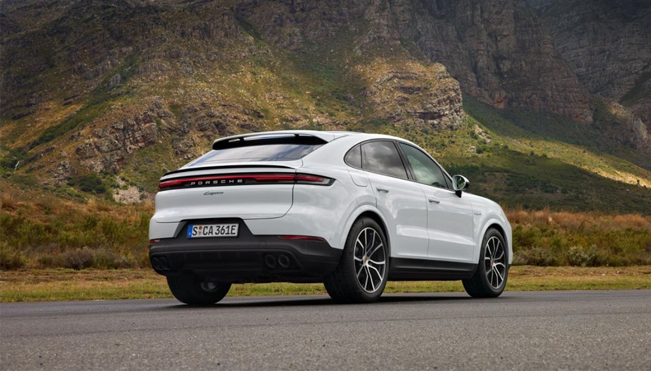 Rusya'da Porshe krizi! Uydu bağlantısıyla bloke edildi, binlerce araç kullanılmaz hale geldi - Sayfa 1