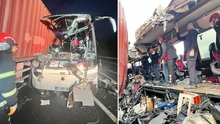 Yolcu otobüsü TIR'a çarptı! Adana–Gaziantep otoyolunda korkunç kaza: 6 kişi hayatını kaybetti! İlk görüntüler geldi... - Sayfa 1