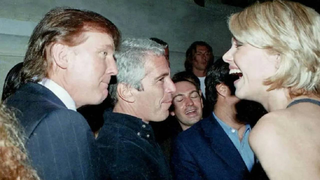Epstein'in albümü ortaya çıktı! ABD gündemi sarsıldı: Fotoğraflarda 'Trump' detayı dikkat çekti