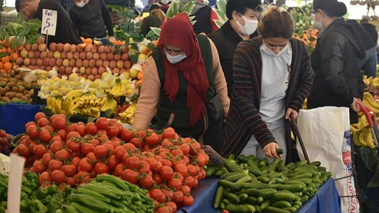 BİSAM hesapladı...Dört kişilik ailenin açlık sınırı 26 bin 925 TL'ye, yoksulluk sınırı 93 bin 135 TL'ye yükseldi