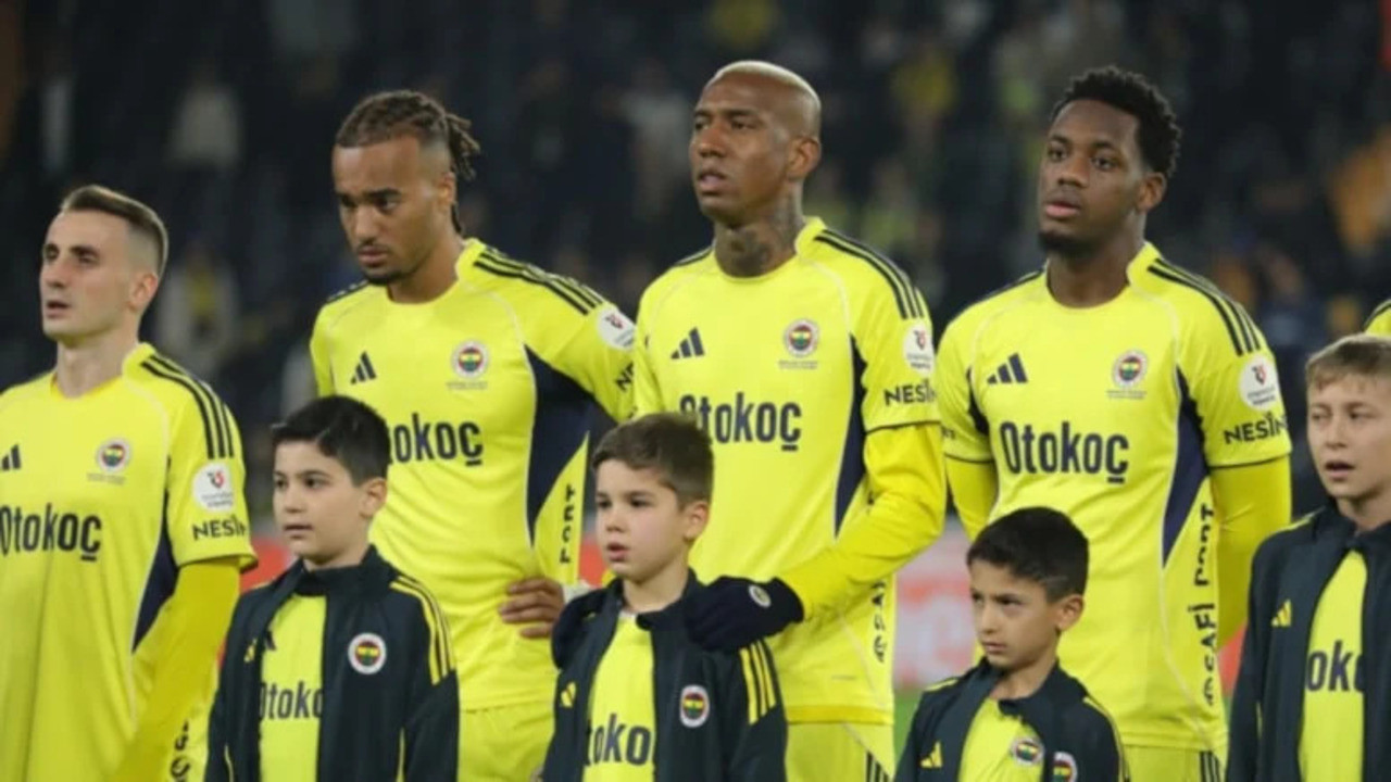 Fenerbahçe'de 2 sakatlık şoku birden! Maça devam edemediler!