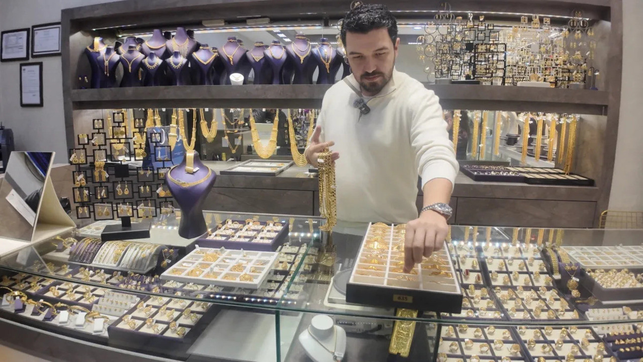 Altın fiyatları artınca, İstanbul’daki bazı kuyumcular işçilikte indirime gitti