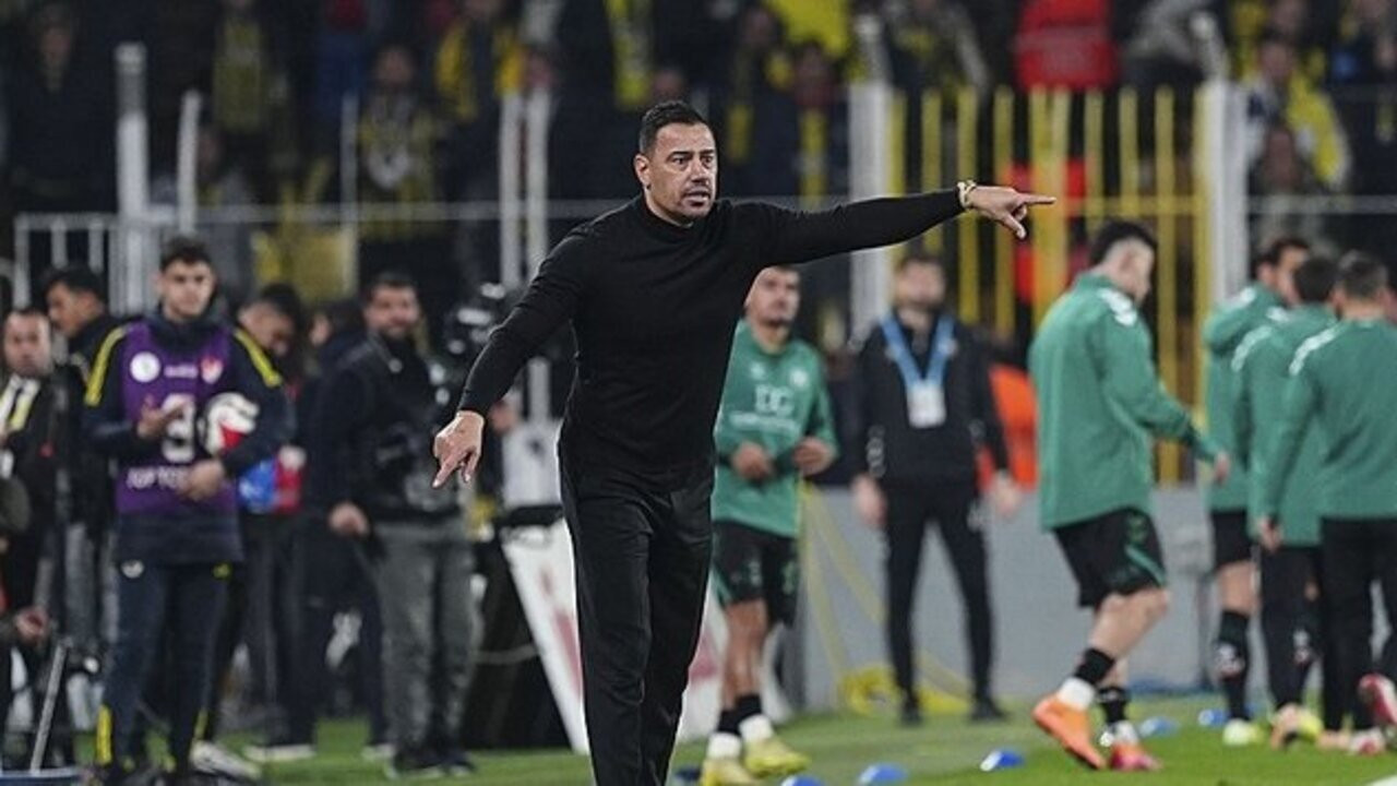 Çağdaş Atan maç sonu isyan etti: Hakemliği bırakmıştı, niye VAR'da?