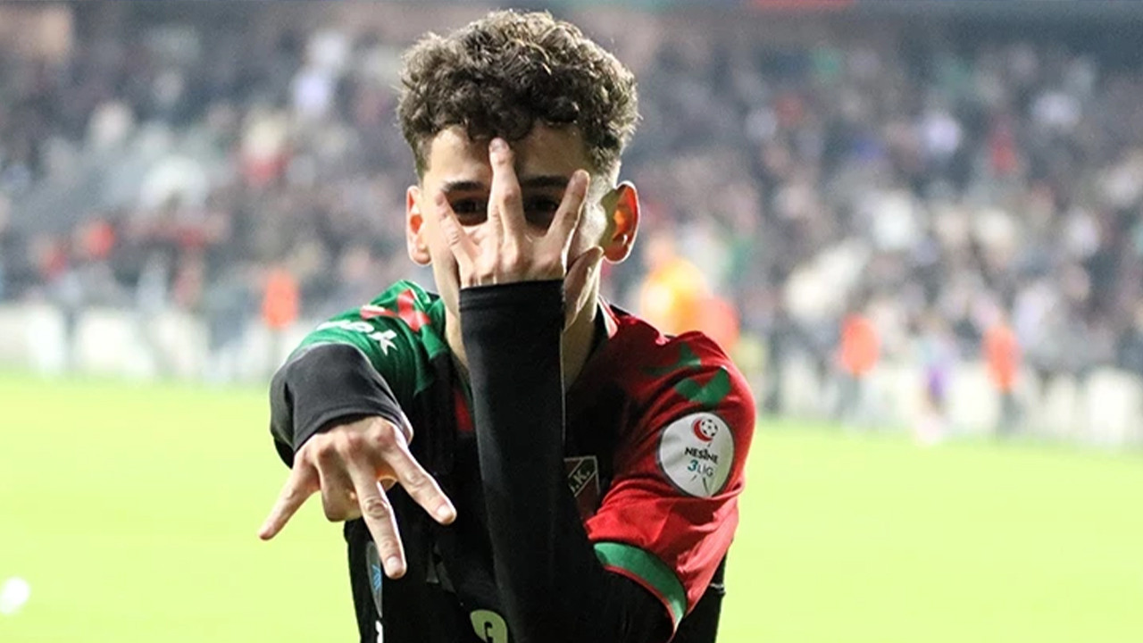 Adem Yeşilyurt, Fenerbahçe ile sözleşme imzaladı