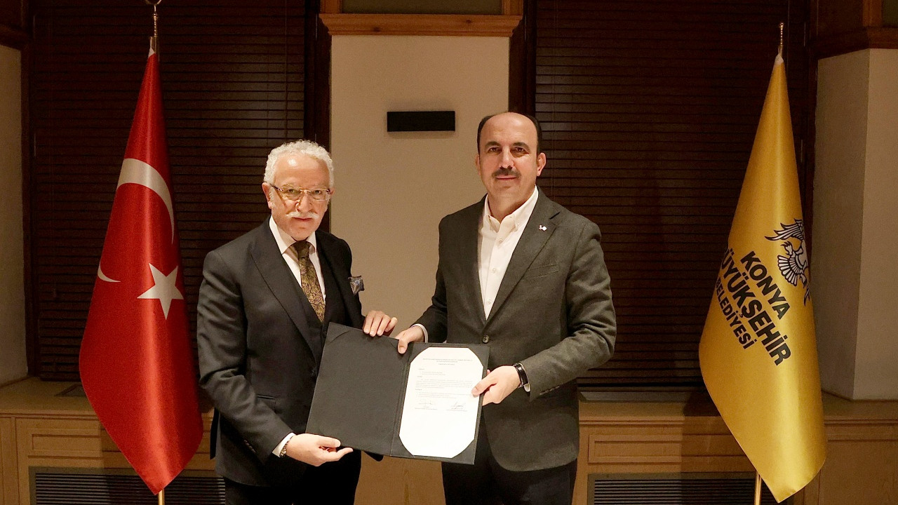 Konya Belediyecilikte çıtayı yükseltti! Bazı şehirler belediyecilik yapamazken Konya Uzaya uydu fırlatıyor