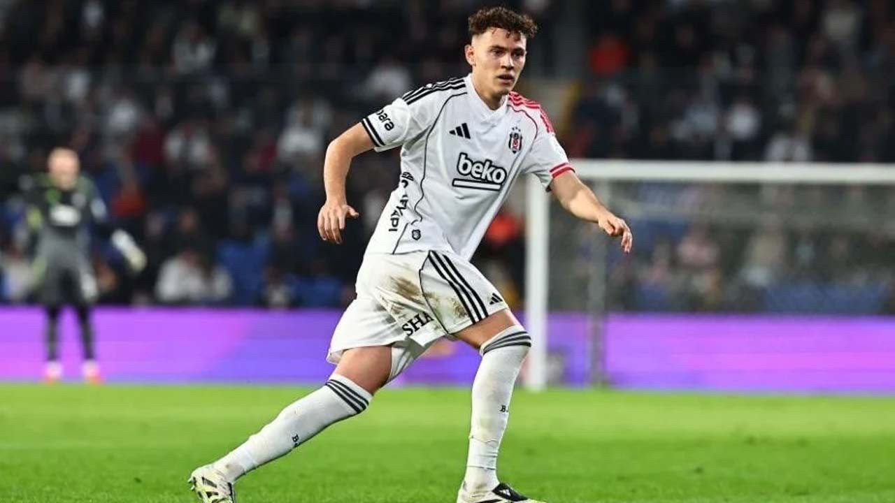 Kristjan Asllani: "Beşiktaş'a kiralık geldim ama kalıcı olmak istiyorum"