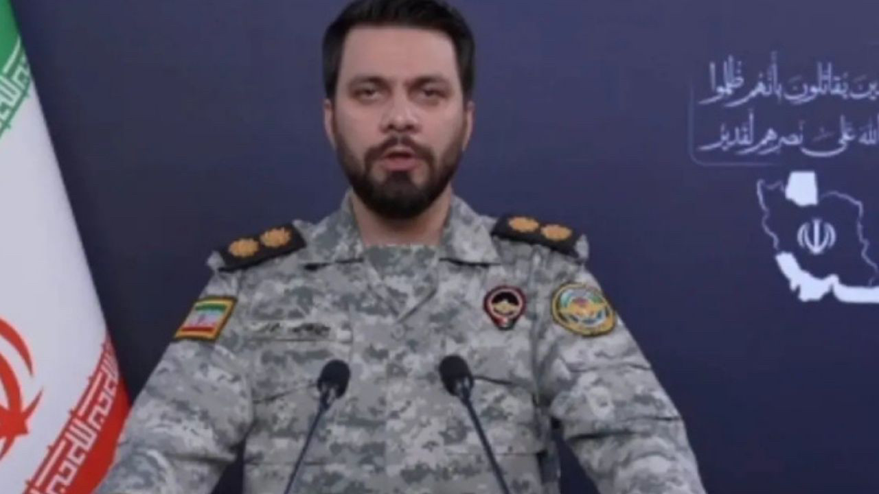 İran'dan Trump'a yanıt: Yenilgiyi anlaşma olarak adlandırmayın