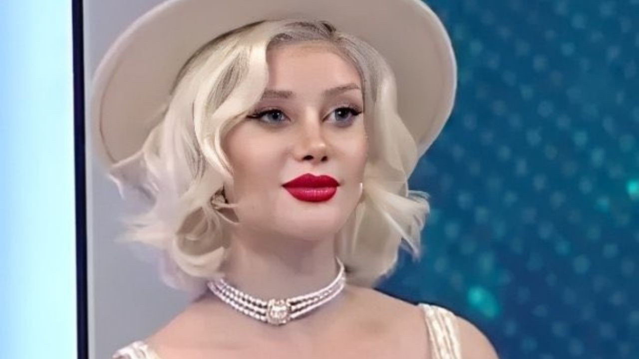 Fenomen Ayşegül Eraslan olayı derinleşiyor! Kanlı el yazısı ona ait değil: Kızım intihar etmiş olamaz...